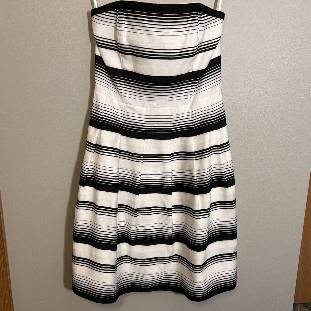 WHBM White House Black Market Strapless Dress 2 Monochrome Bodycon With Pockets